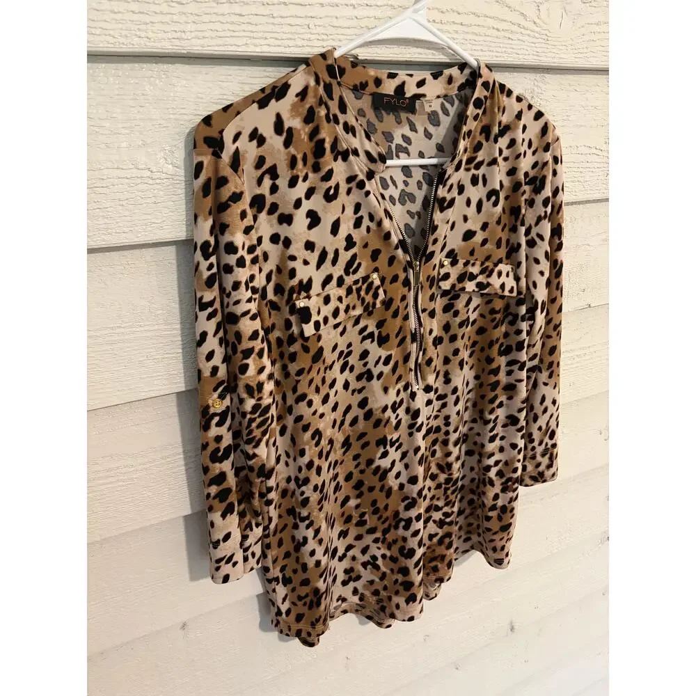 FYLO Leopard Print Zip Front Blouse Top Size Medium Animal Print 3/4 Sleeve - Picture 3 of 10